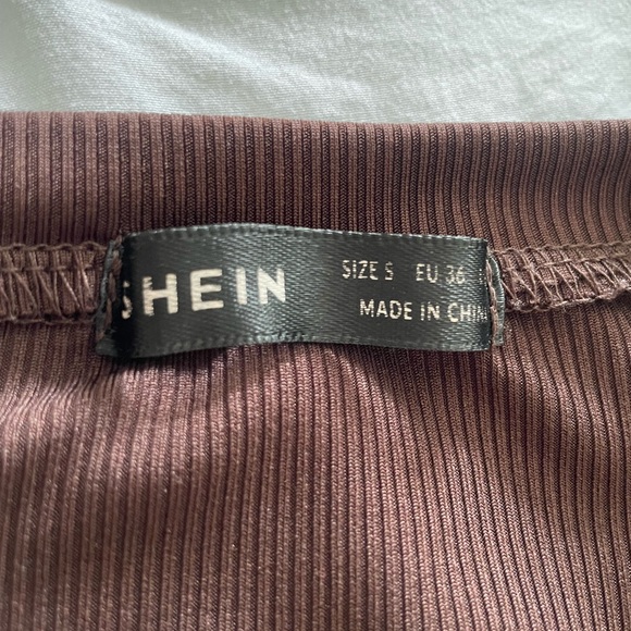 SHEIN brown cropped long sleeve - Picture 2 of 3